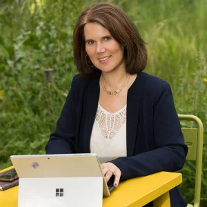 Maggy Richard est avocate est responsable de la partie juridique de Lorainea